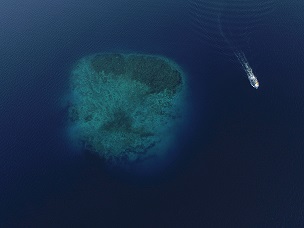 Île sous l'eau